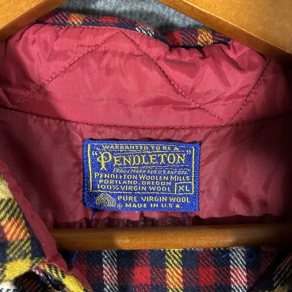 Pendleton Men's Virgin Wool Sz XL Short Sleeve Shirt Red Plaid Lined - Picture 3 of 7